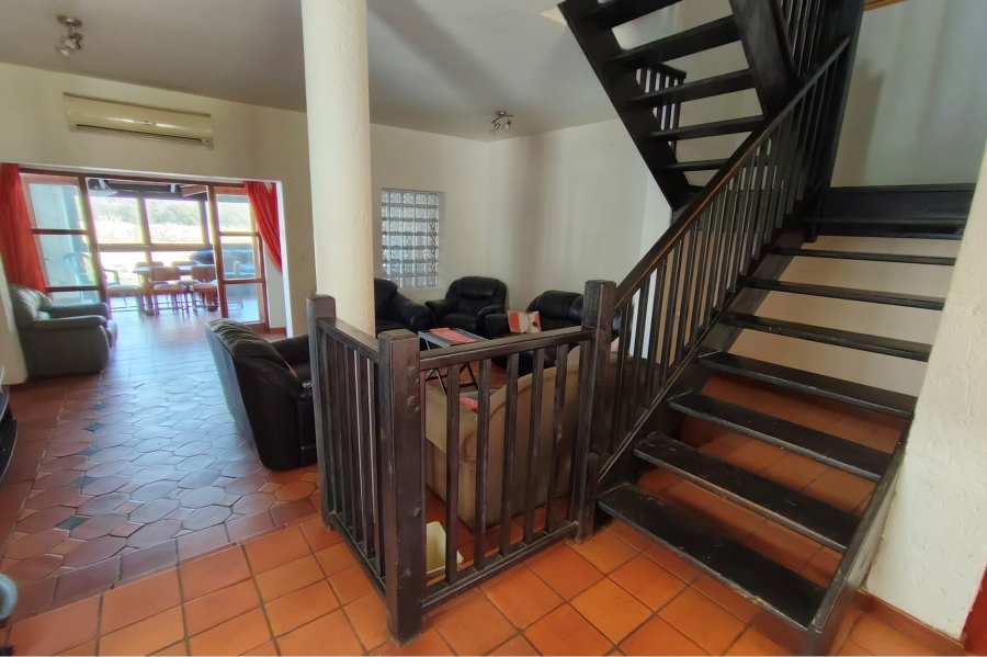 3 Bedroom Property for Sale in Ile du Lac North West